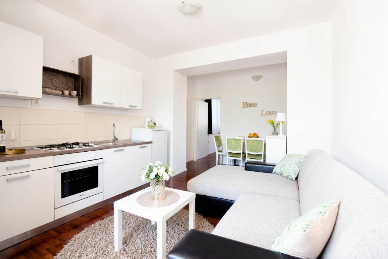 Apartment Alkar Sinj Eksteriør bilde