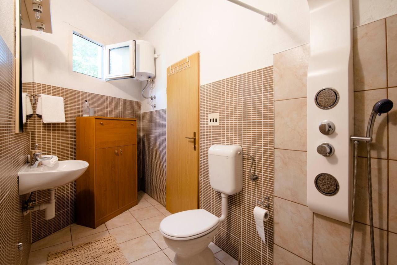 Apartment Alkar Sinj Eksteriør bilde
